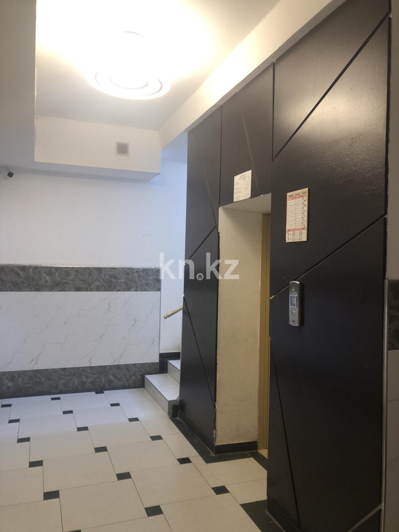 Продажа 1-комнатной квартиры, 41 м², ул. Сарыарка, дом  6 в Караганде - фото 10