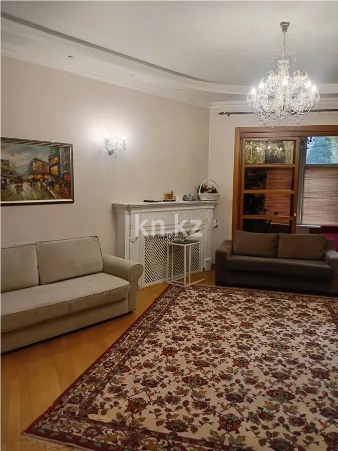 Продажа 2-комнатной квартиры, 123.5 м², ул. Омаровой, дом  25 в Алматы