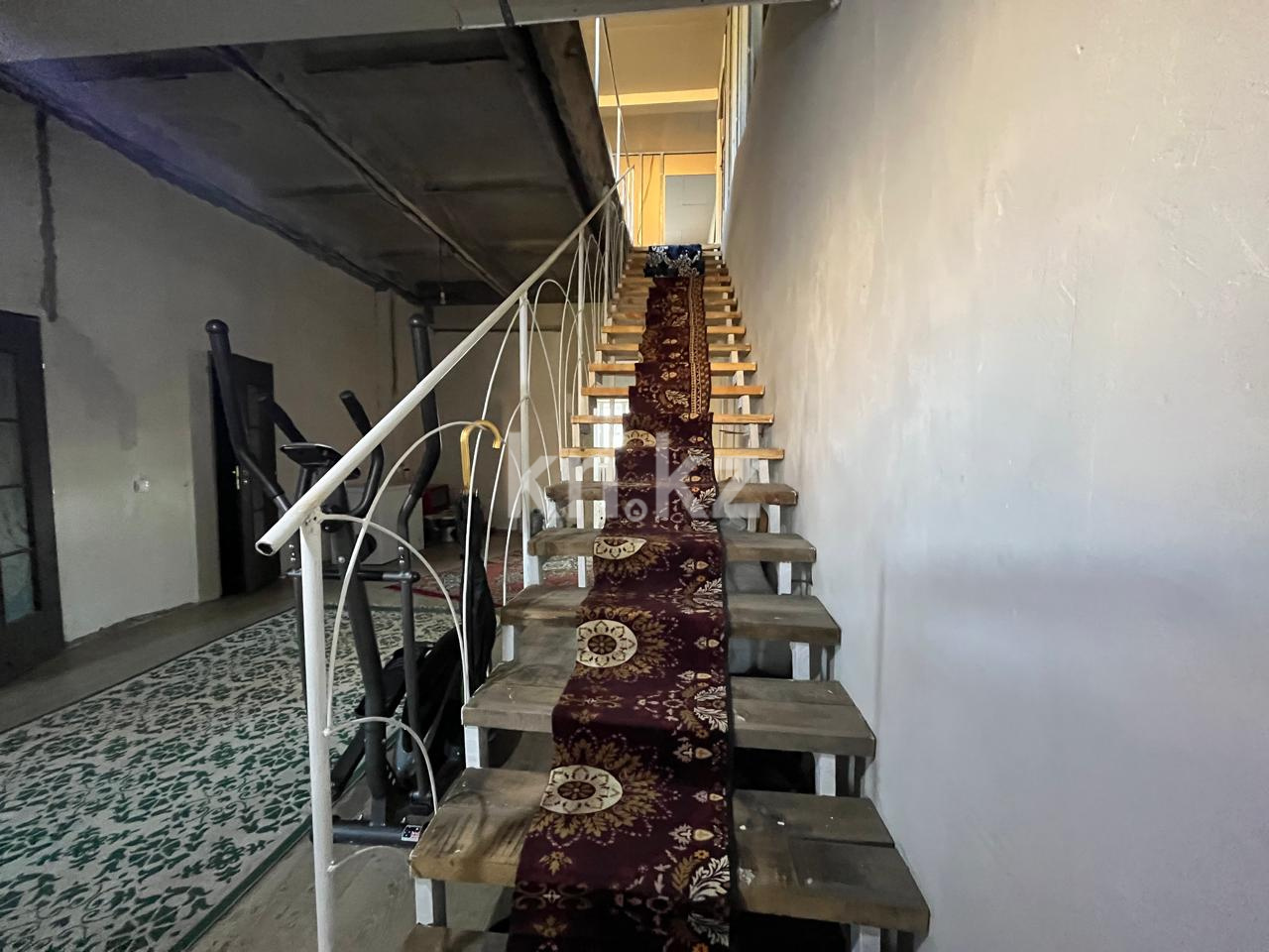 Продажа 4-комнатного дома, 246 м², ул. Чижевского в Караганде - фото 14