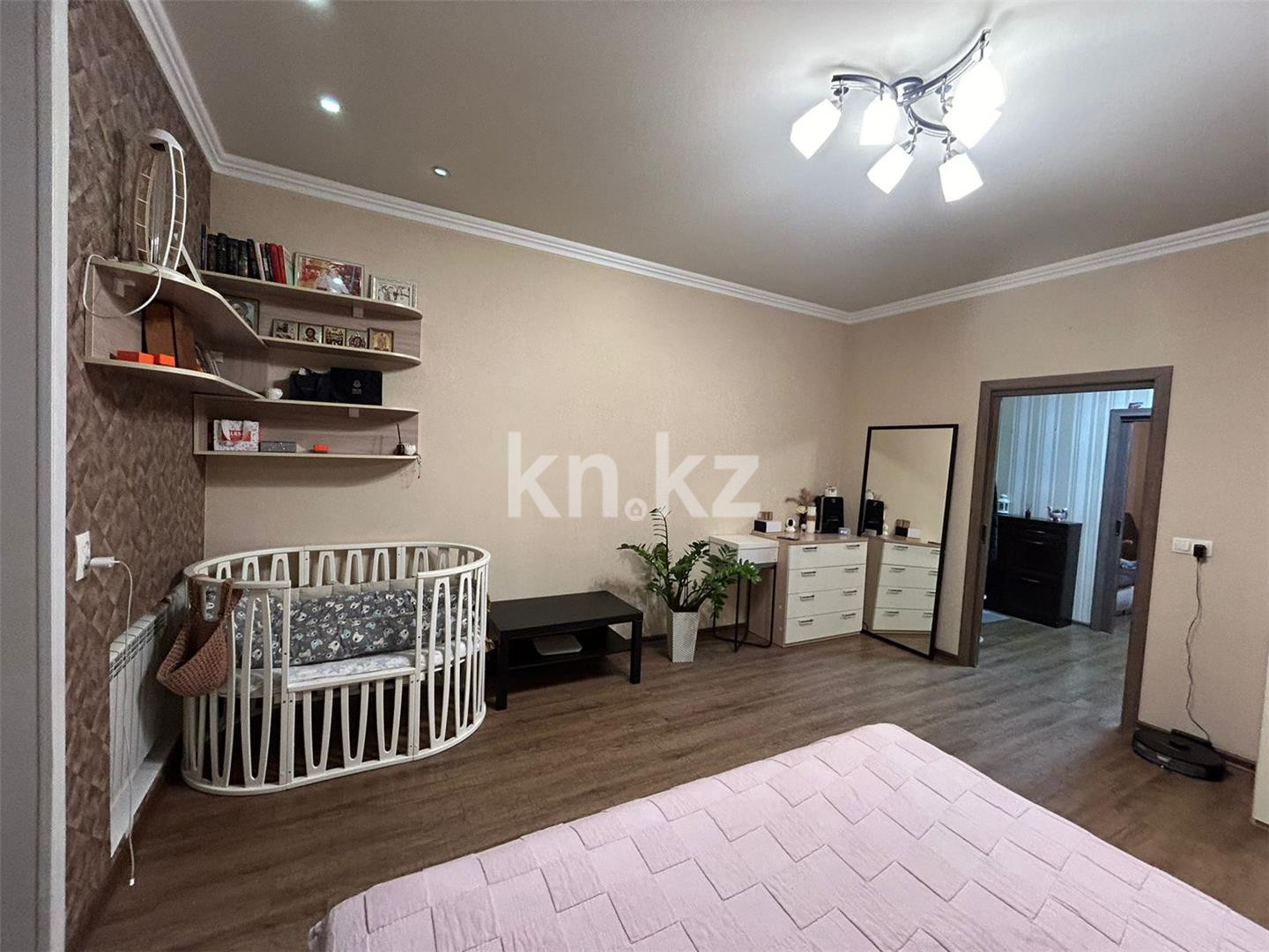 Продажа 3-комнатной квартиры, 78 м², ул. Жамбыла в Караганде - фото 2
