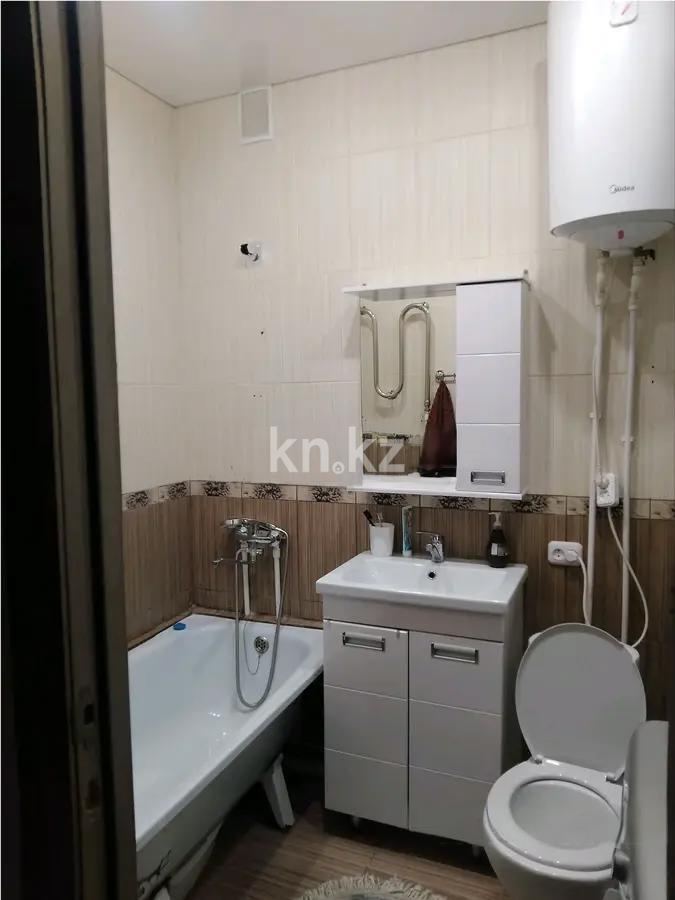 Продажа 1-комнатной квартиры, 40 м² в Караганде - фото 3