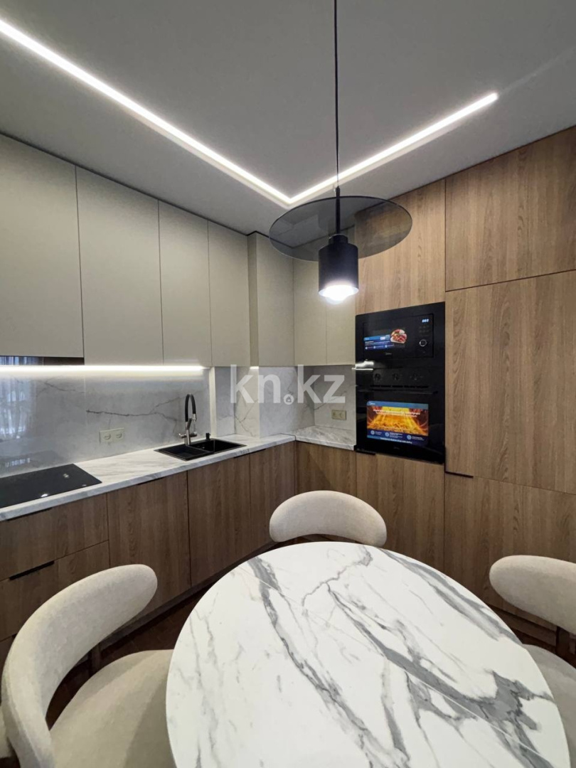 Продажа 2-комнатной квартиры, 53.9 м² в Алматы - фото 12