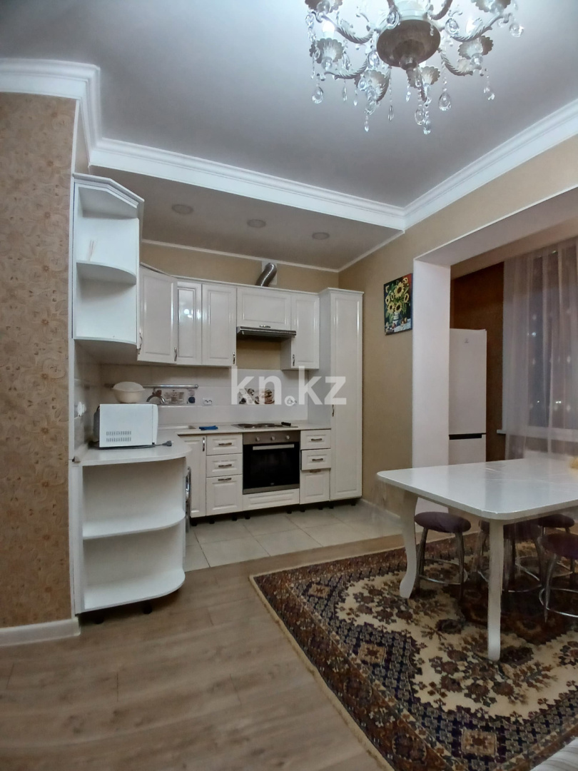 Аренда 2-комнатной квартиры, 50 м² в Астане