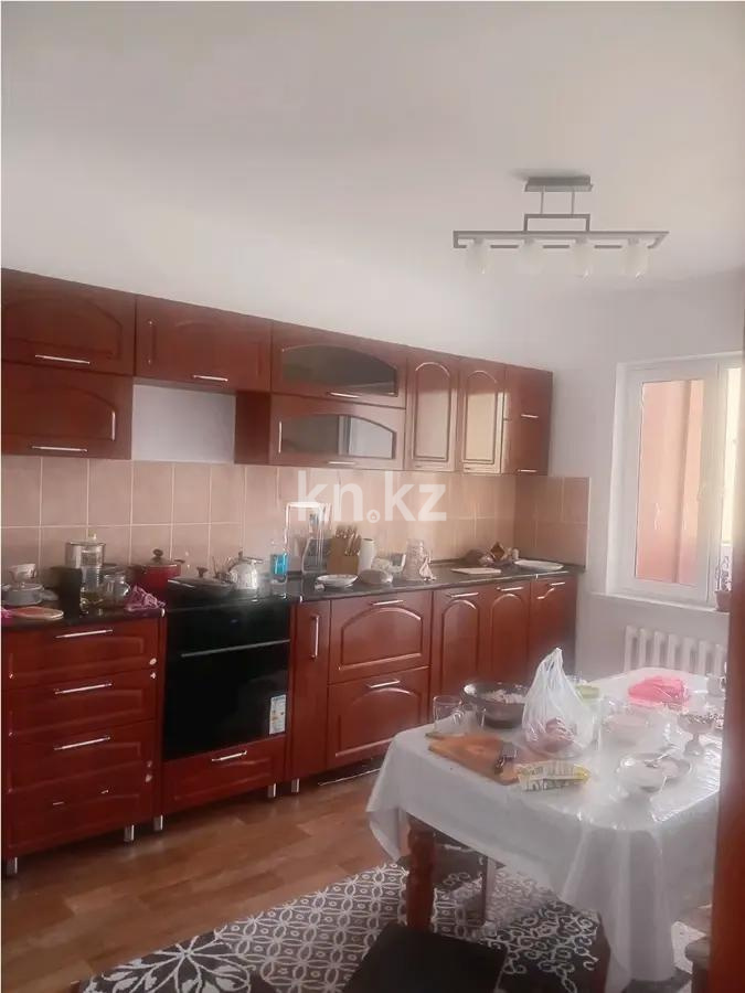 Продажа 3-комнатной квартиры, 94 м², ул. Жуалы, дом  13 в Алматы - фото 3