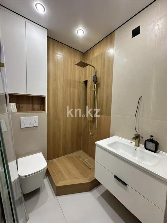 Продажа 3-комнатной квартиры, 68 м², ул. Толе би, дом  28/1 в Астане - фото 5