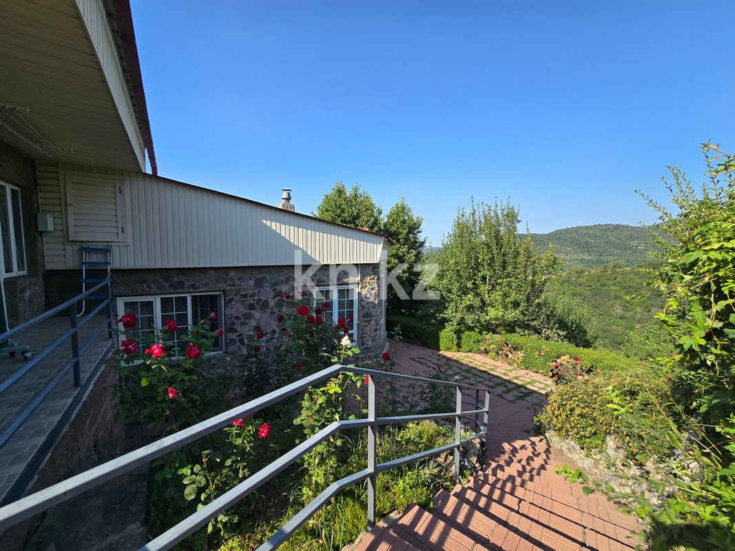 Продажа 5-комнатного дома, 209 м², ул. Ладушкина, дом  173 в Алматы - фото 4