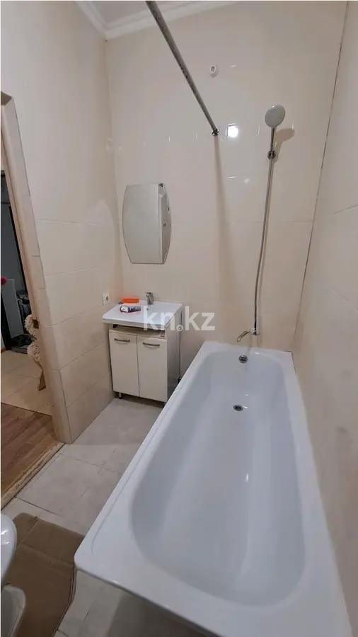 Продажа 1-комнатной квартиры, 47 м², пр. Момышулы, дом  17 в Астане - фото 4