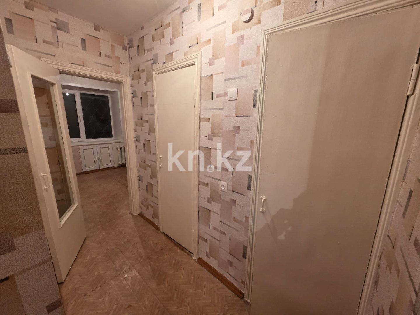 Продажа 1-комнатной квартиры, 38.2 м², ул. Космонавтов в Караганде - фото 4