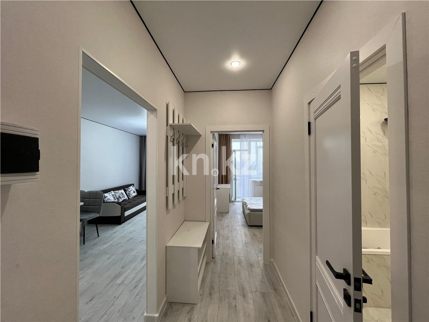 Продажа 2-комнатной квартиры, 46.5 м², ул. Туркестан в Астане - фото 4
