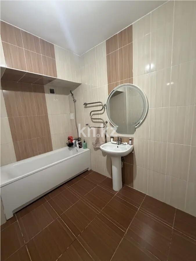 Продажа 3-комнатной квартиры, 139.8 м² в Алматы - фото 4
