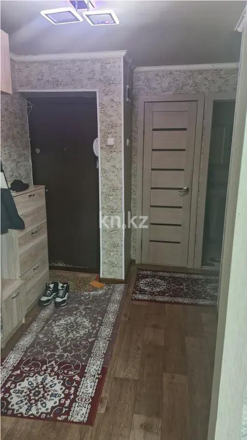 Продажа 4-комнатной квартиры, 64 м², 21 мкр., дом  11 в Караганде - фото 8