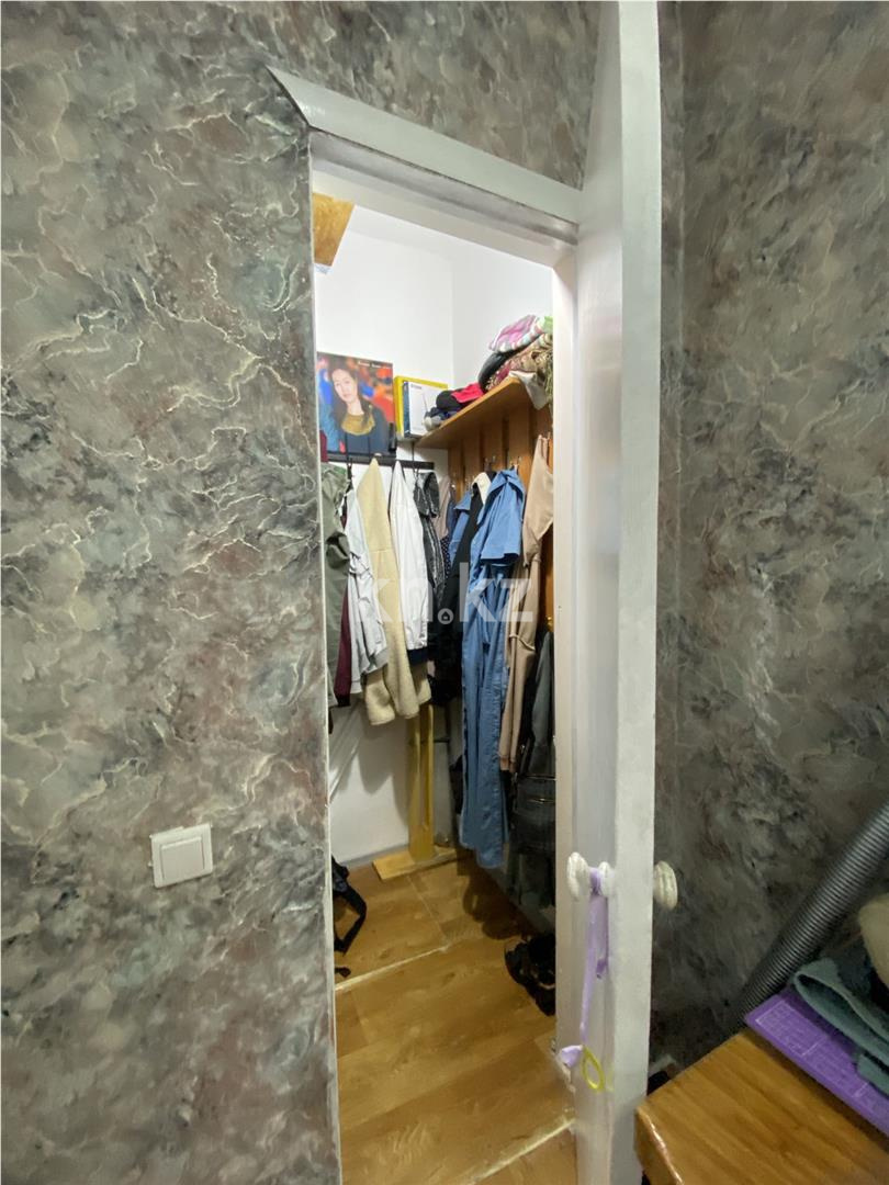 Продажа 2-комнатной квартиры, 69 м², ул. Момышулы, дом  28 в Караганде - фото 13