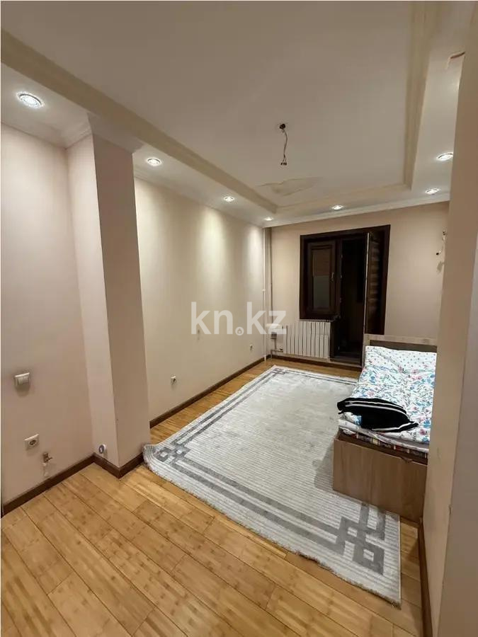 Продажа 4-комнатной квартиры, 98.4 м², мкр-н Жетысу-2, дом  67 в Алматы