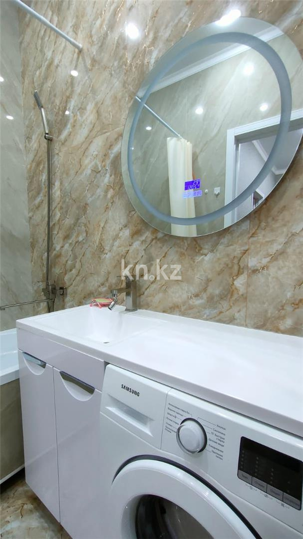 Продажа 2-комнатной квартиры, 60 м², ул. Муканова в Караганде - фото 14