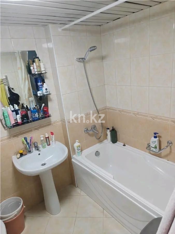 Продажа 2-комнатной квартиры, 65 м² в Алматы - фото 2