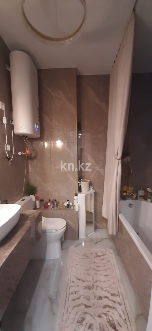 Продажа 2-комнатной квартиры, 63 м² в Караганде - фото 8