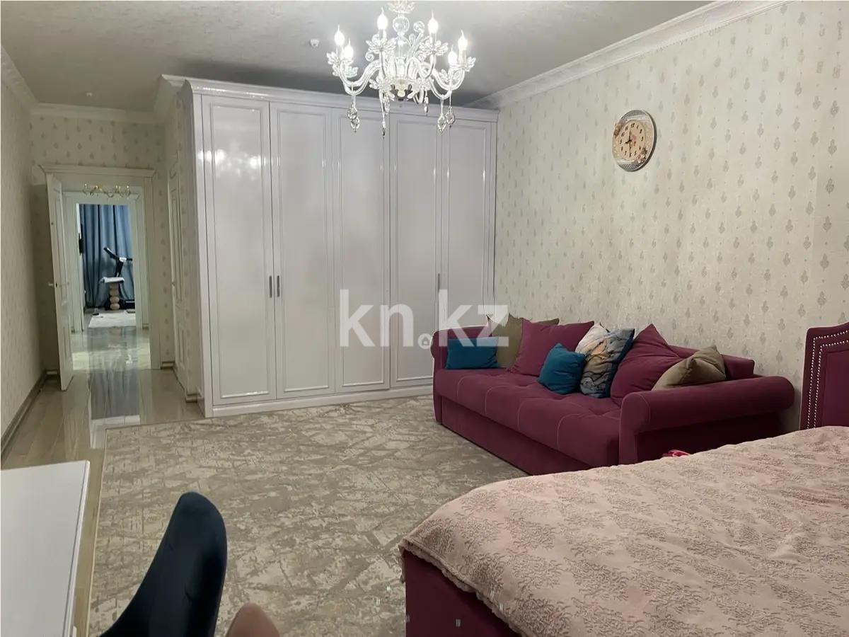Продажа 4-комнатной квартиры, 167 м², пр. Кабанбай батыра, дом  11 в Астане - фото 2