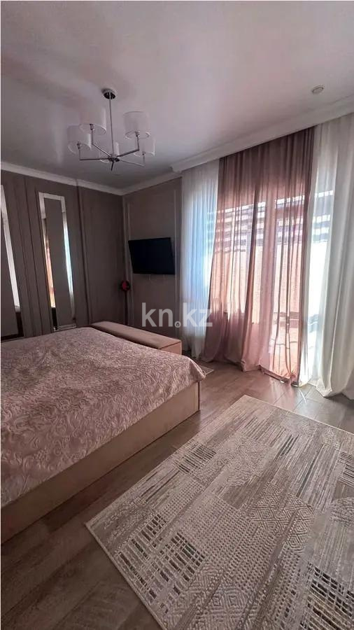 Продажа 4-комнатной квартиры, 109 м², пр. Шахтеров, дом  52Б в Караганде - фото 3