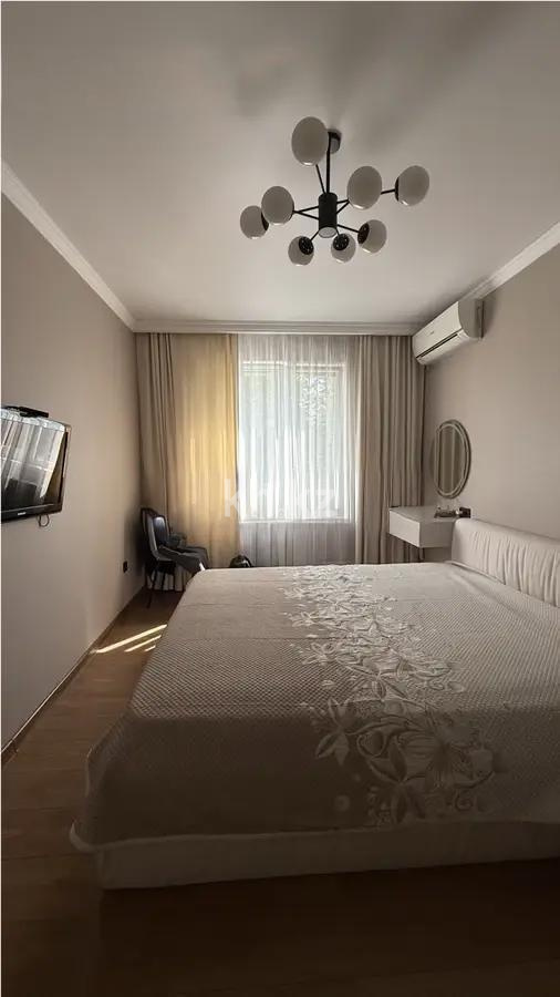 Продажа 2-комнатной квартиры, 65.9 м², мкр-н Самал-2, дом  52 в Алматы - фото 2