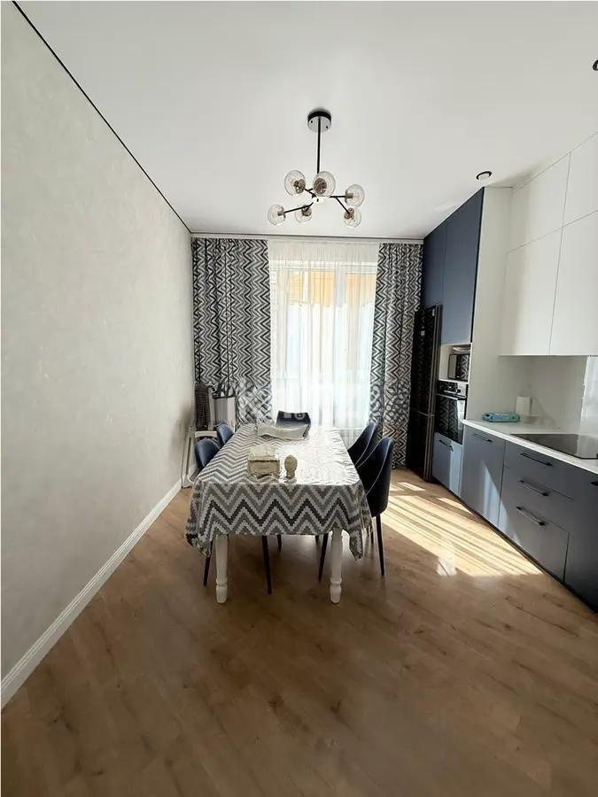 Продажа 3-комнатной квартиры, 84.7 м² в Астане - фото 4