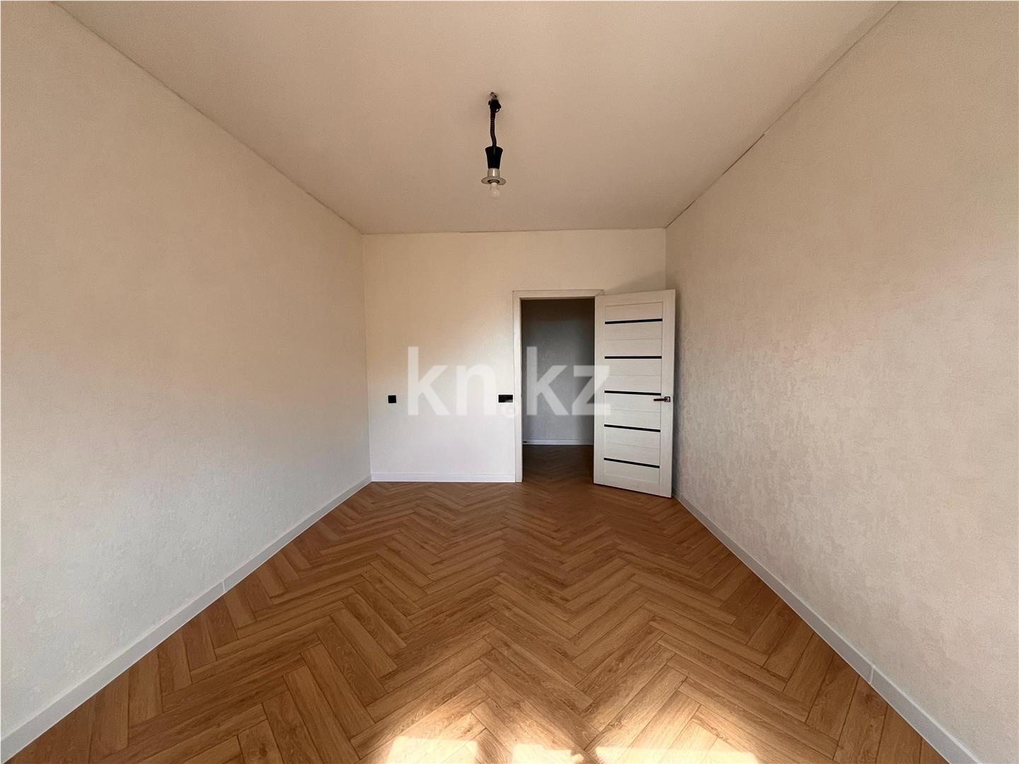 Продажа 3-комнатной квартиры, 90 м² в Караганде - фото 4