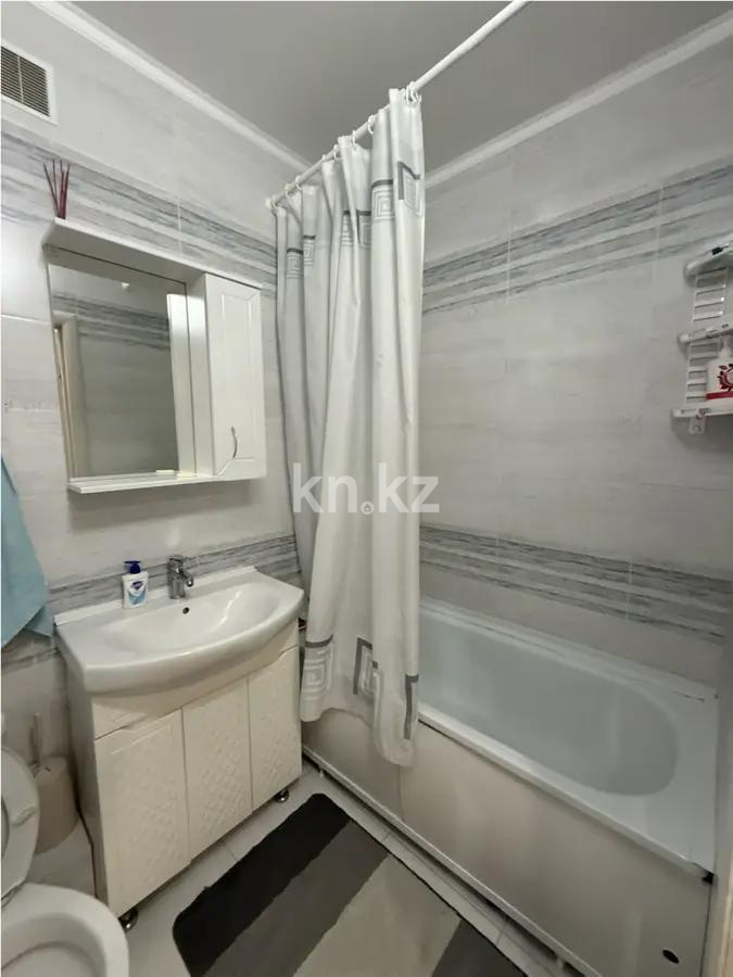 Продажа 2-комнатной квартиры, 66.5 м² в Астане - фото 4