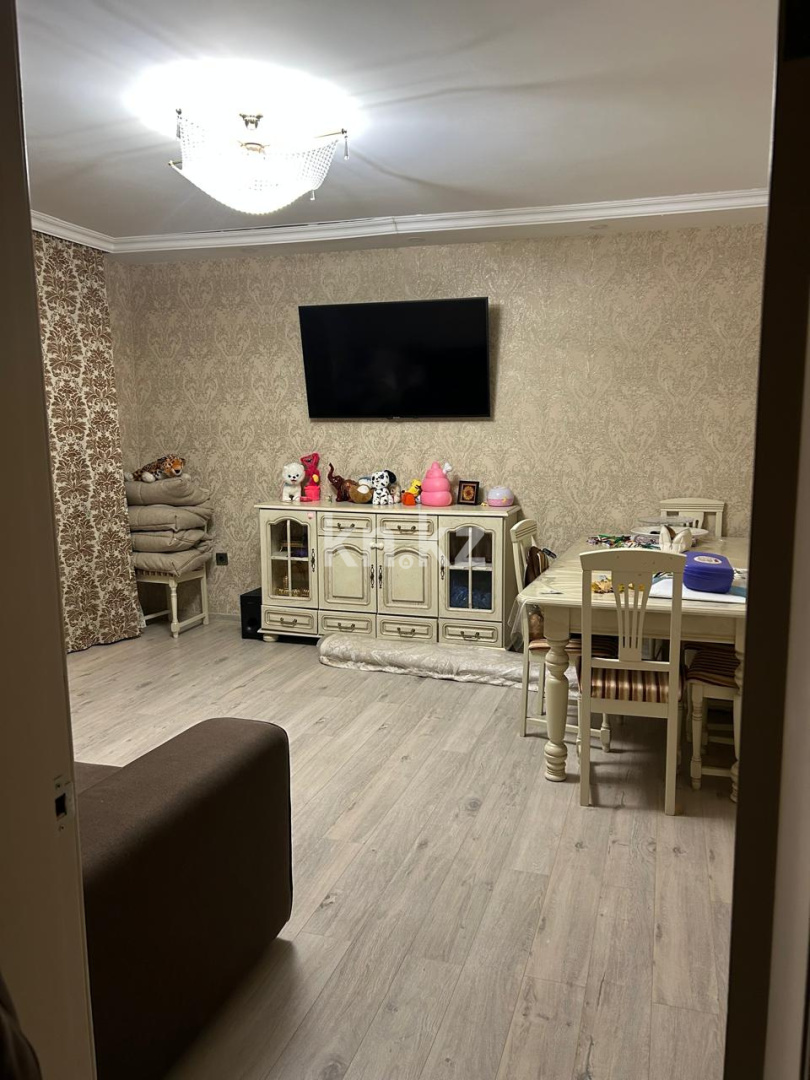 Продажа 4-комнатной квартиры, 83 м², мкр-н Степной-4, дом  32 в Караганде - фото 2