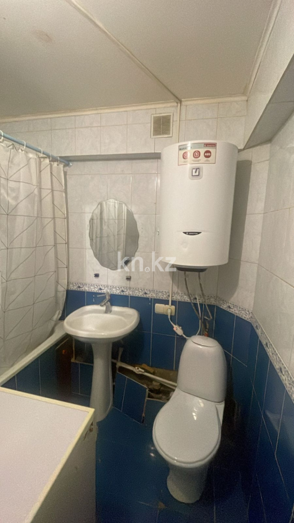 Продажа 3-комнатной квартиры, 54 м², ул. Ермекова в Караганде - фото 9