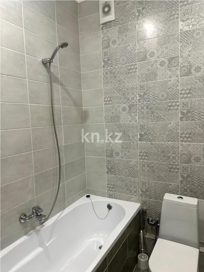 Продажа 1-комнатной квартиры, 37 м², ул. Айтеке би, дом  15 в Астане - фото 3