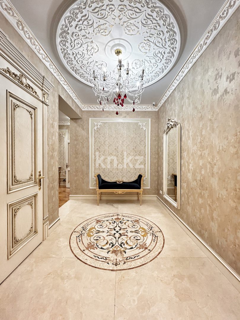 Продажа 5-комнатной квартиры, 280 м² в Алматы - фото 2