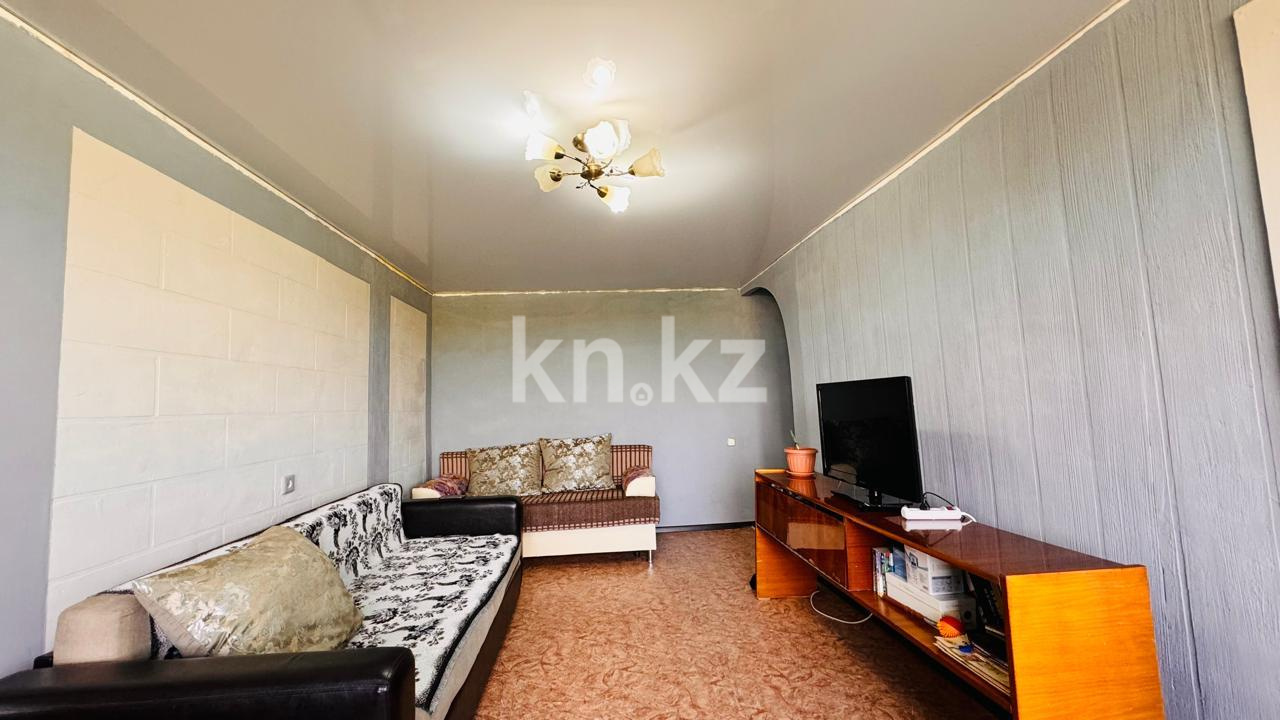 Продажа 2-комнатной квартиры, 44 м², 15 мкр. в Караганде - фото 2