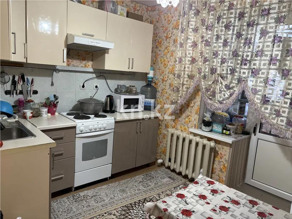 Продажа 1-комнатной квартиры, 37 м², ул. Арнасай, дом  10/6 в Астане - фото 2