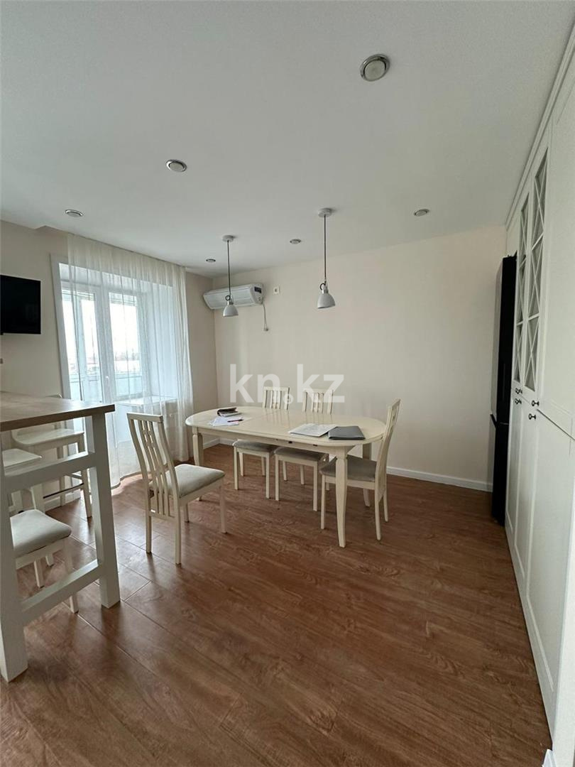 Продажа 4-комнатной квартиры, 180 м², пр. Н. Абдирова в Караганде - фото 2