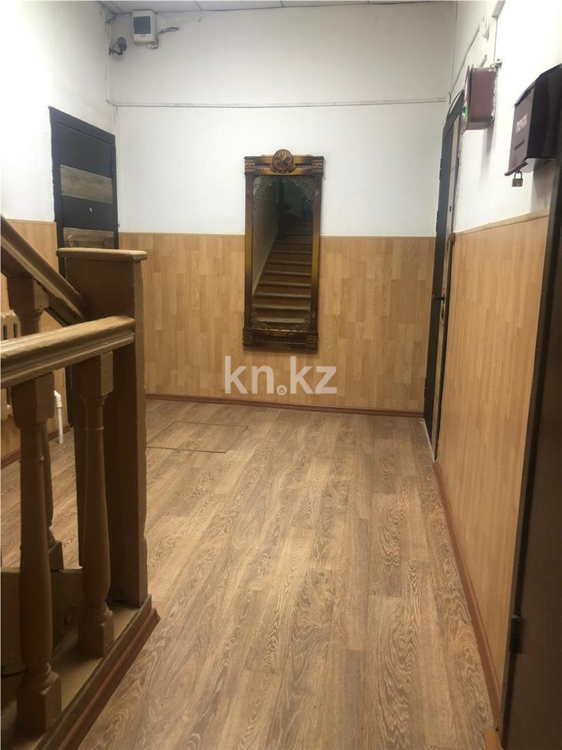 Продажа 3-комнатной квартиры, 92 м², ул. Магнитогорская, дом  36 в Караганде - фото 12