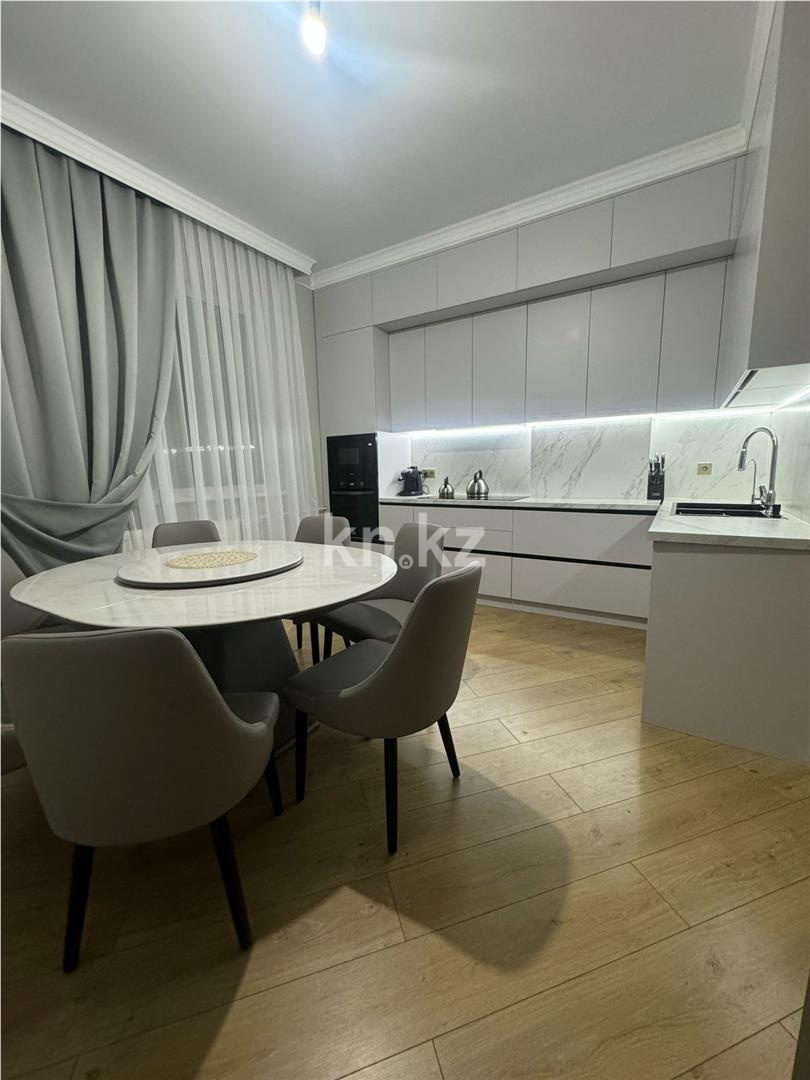 Продажа 4-комнатной квартиры, 198.9 м² в Астане - фото 11