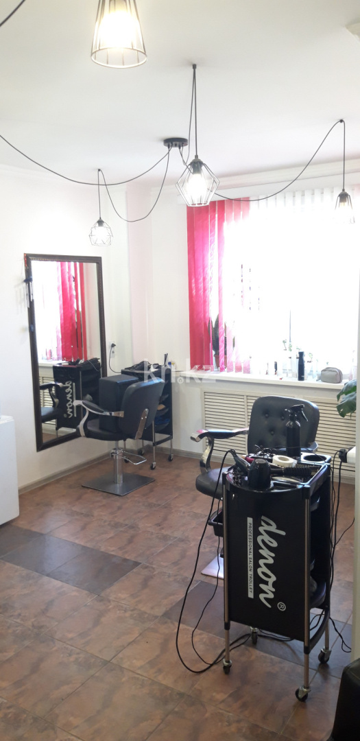 Продажа , 40 м², ул. Маскеу, дом  24 - пр. Женис в Астане