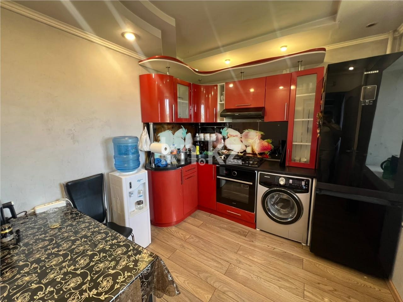 Продажа 3-комнатной квартиры, 57 м² в Караганде - фото 8
