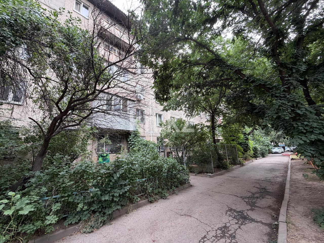 Продажа 1-комнатной квартиры, 33 м² в Алматы - фото 12