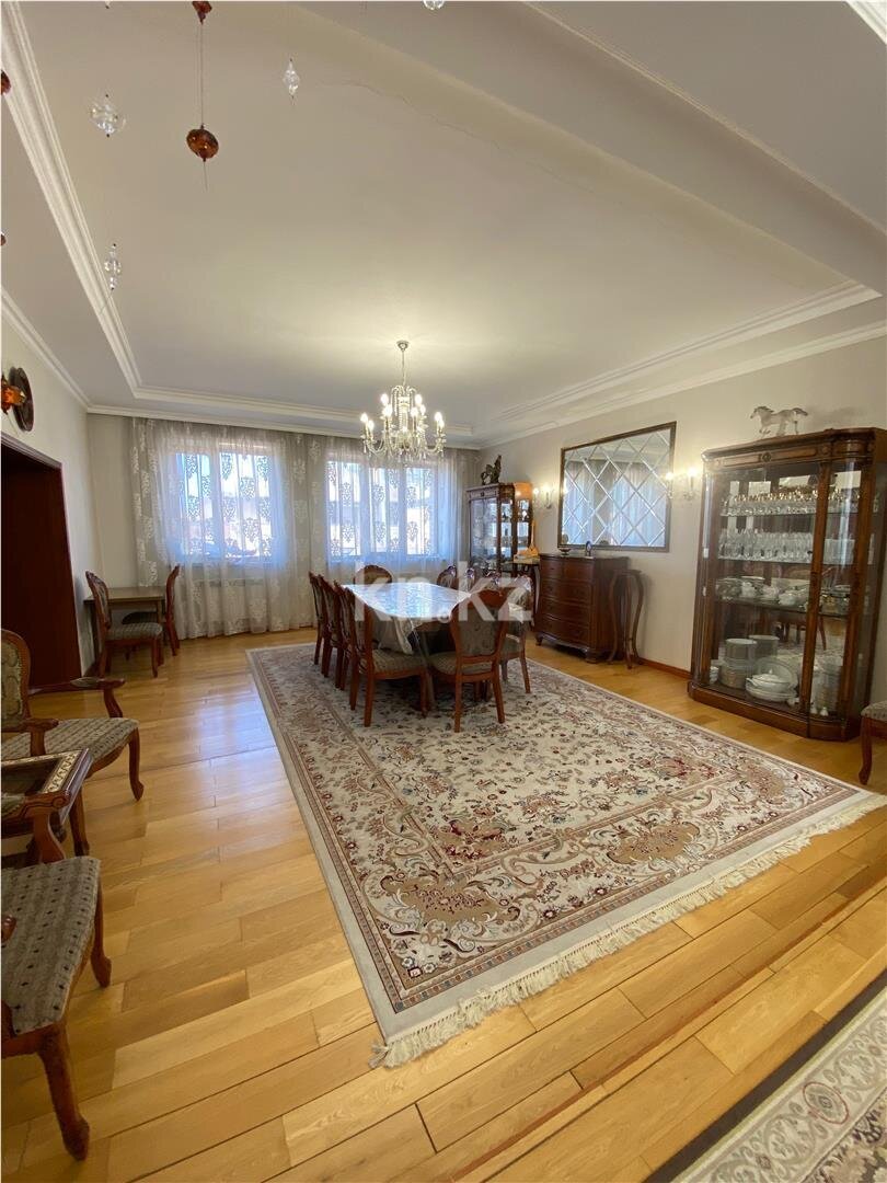 Продажа 7-комнатного дома, 461.1 м² в Караганде