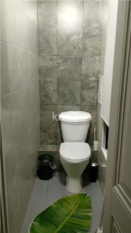 Продажа 2-комнатной квартиры, 50.5 м² в Алматы - фото 3