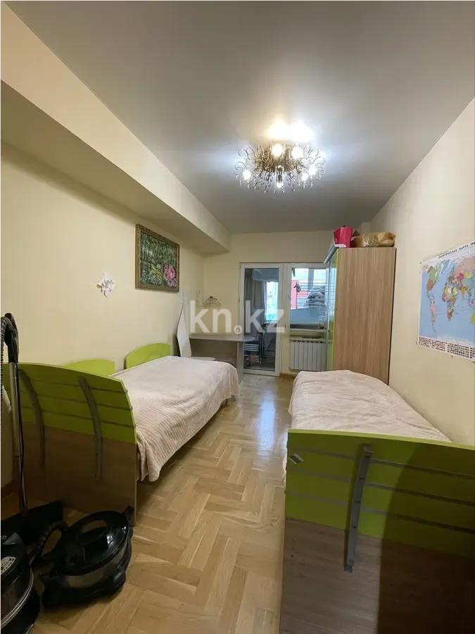 Продажа 3-комнатной квартиры, 80 м², пр. Назарбаева, дом  77 в Алматы - фото 2