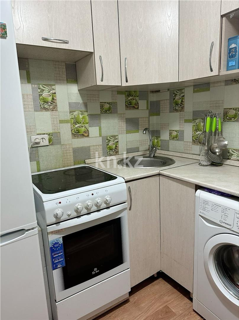 Продажа 2-комнатной квартиры, 45 м², 17 мкр., дом  56 в Караганде - фото 4