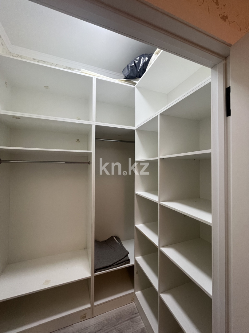 Продажа 2-комнатной квартиры, 79 м² в Алматы - фото 8