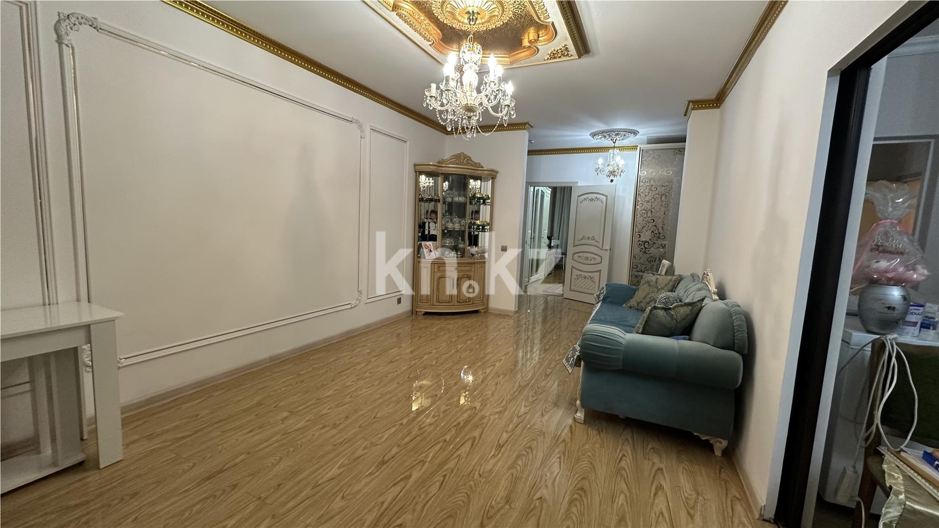 Продажа 4-комнатной квартиры, 106 м², пр. Момышулы в Астане - фото 2