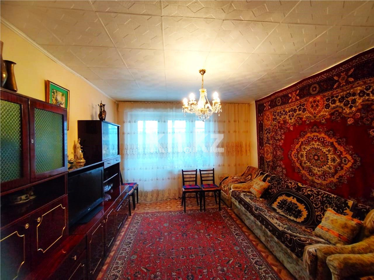 Продажа 3-комнатной квартиры, 62 м², ул. Ермекова, дом  83 в Караганде - фото 2