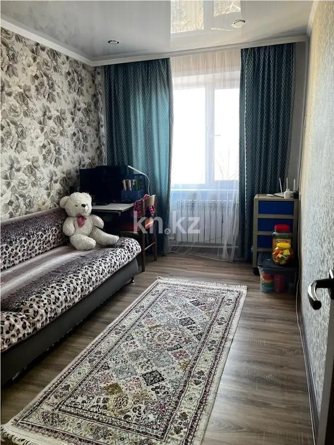 Продажа 3-комнатной квартиры, 69 м², пр. Строителей, дом  21 в Караганде - фото 3