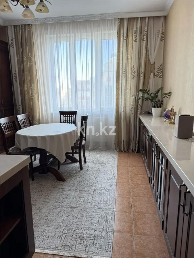 Продажа 5-комнатной квартиры, 200 м² в Астане - фото 4