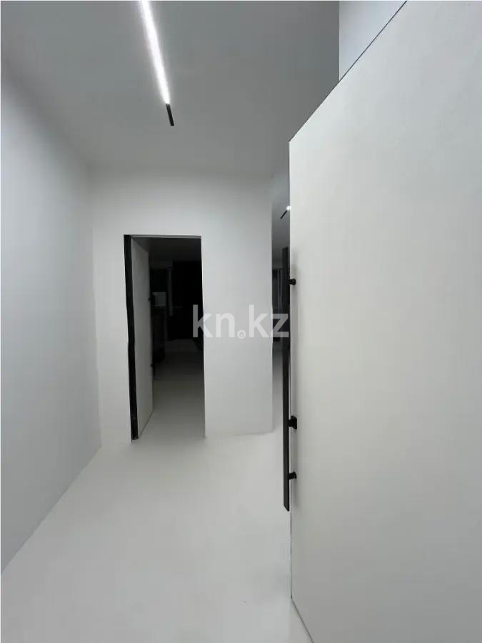 Продажа 2-комнатной квартиры, 67 м² в Алматы - фото 4