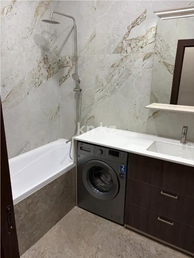 Продажа 3-комнатной квартиры, 71.8 м², ул. 16-я, дом  5 в Алматы - фото 4