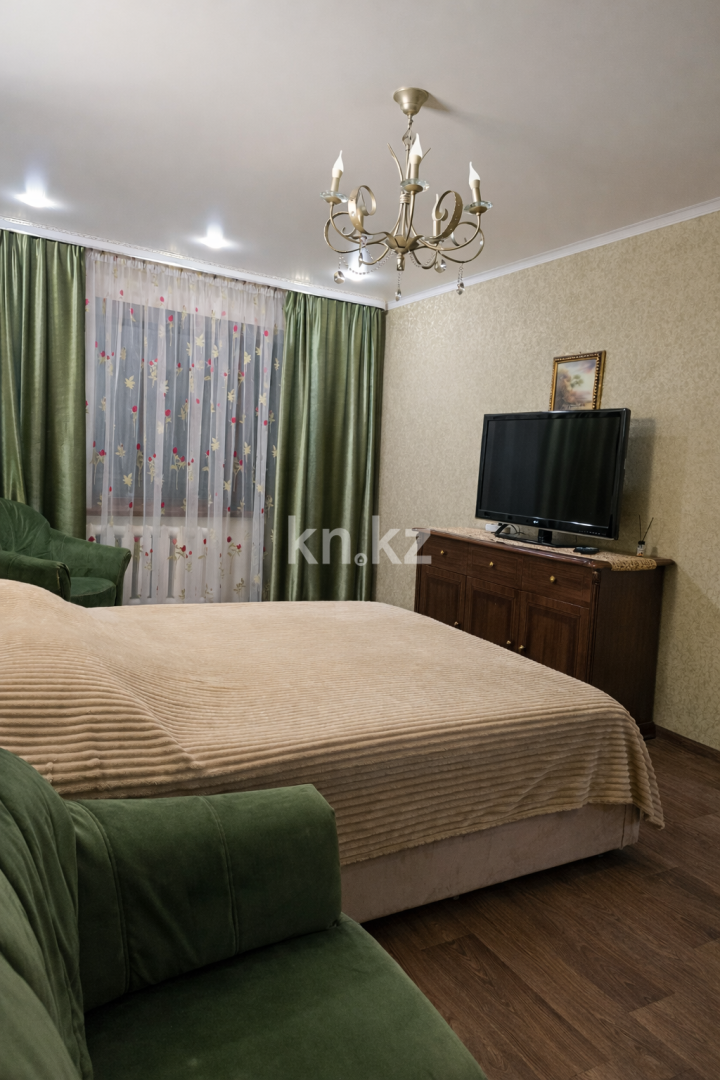 Аренда 1-комнатной квартиры посуточно, 35 м² в Уральске - фото 2